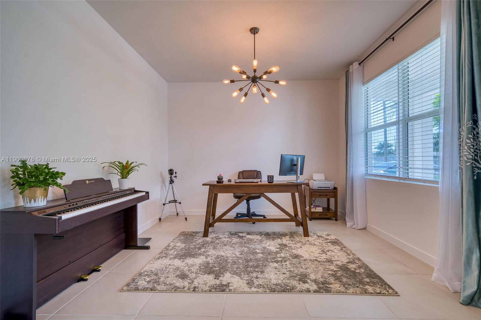 DIXIE HEIGHTS - Residential