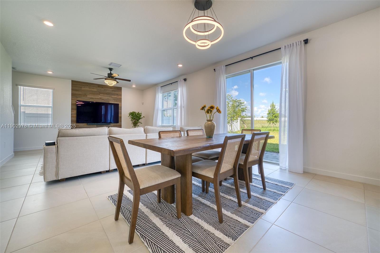 DIXIE HEIGHTS - Residential