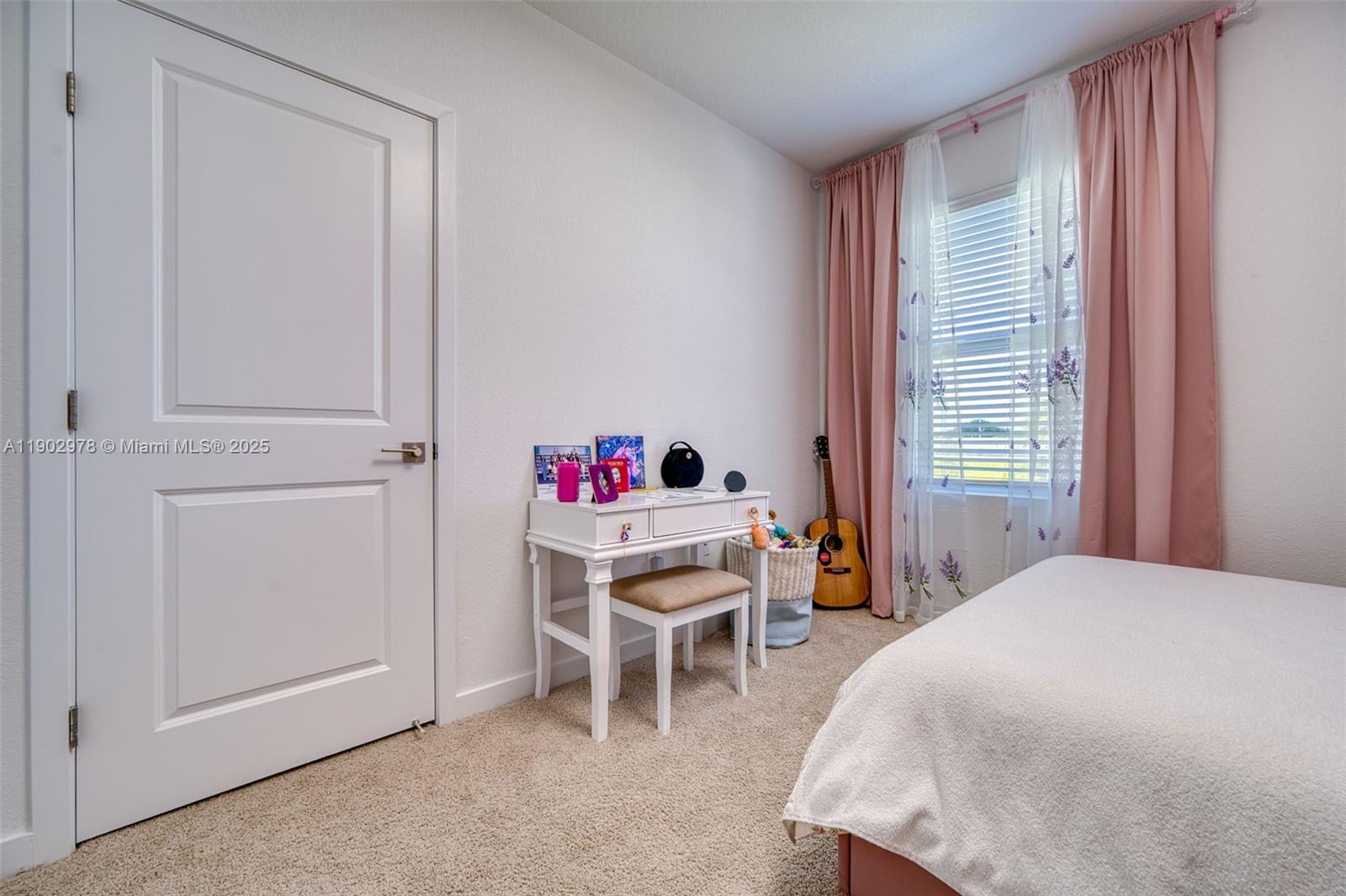 DIXIE HEIGHTS - Residential