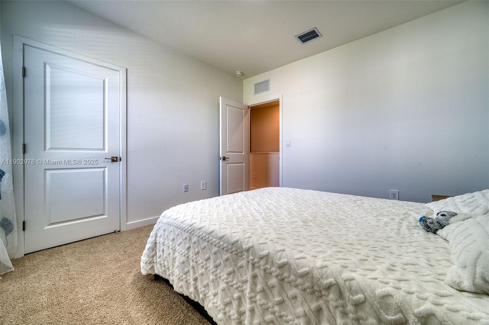 DIXIE HEIGHTS - Residential