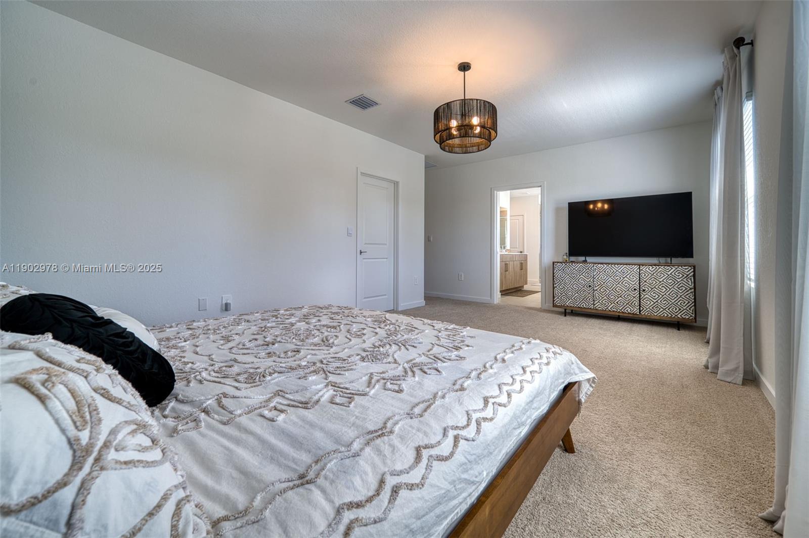 DIXIE HEIGHTS - Residential