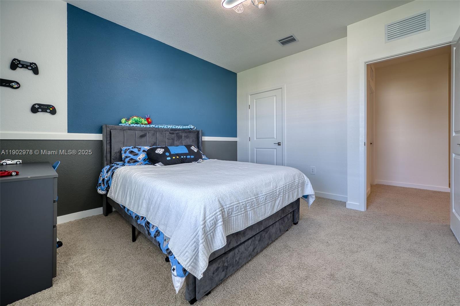 DIXIE HEIGHTS - Residential