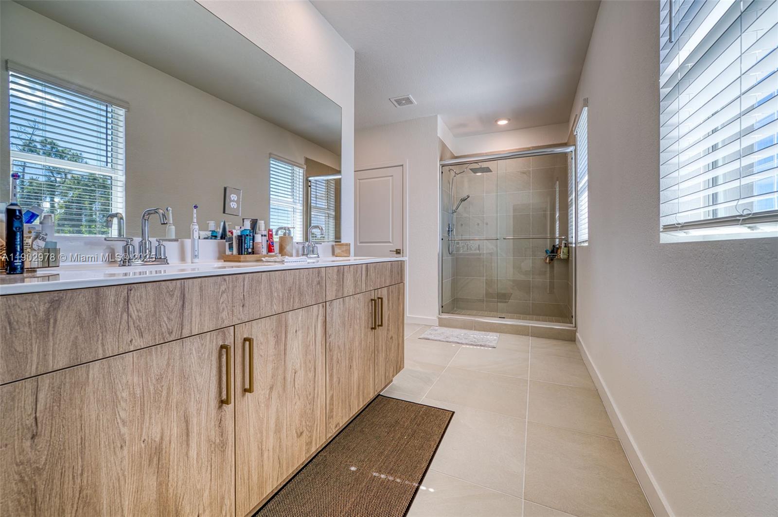 DIXIE HEIGHTS - Residential