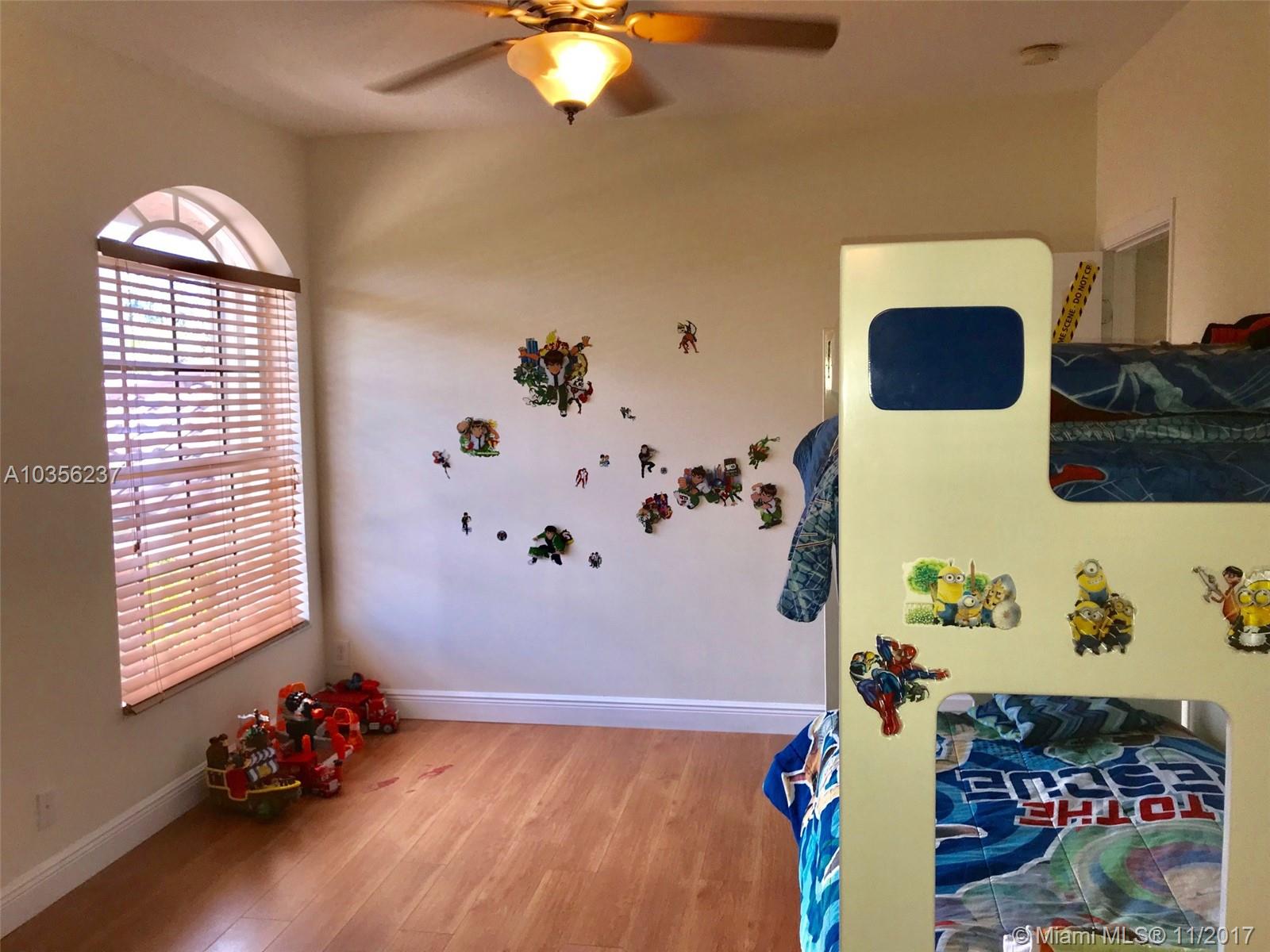 Oak Ridge - The Ridges - Residential