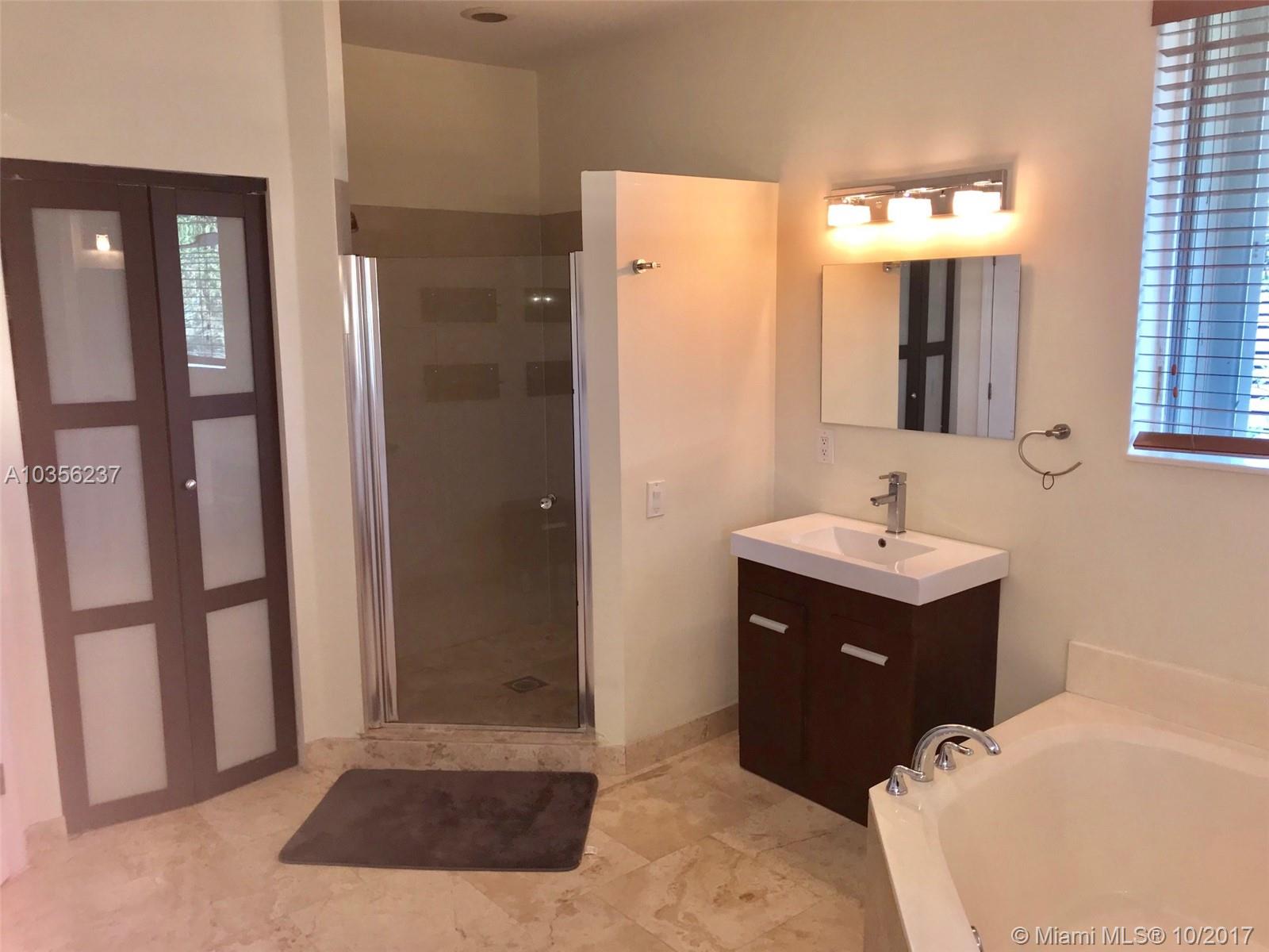 Oak Ridge - The Ridges - Residential