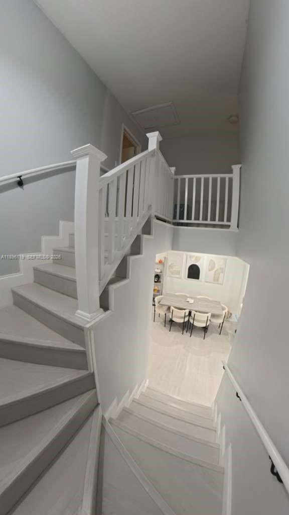 WESTVIEW CONDOMINIUM NO F - Residential