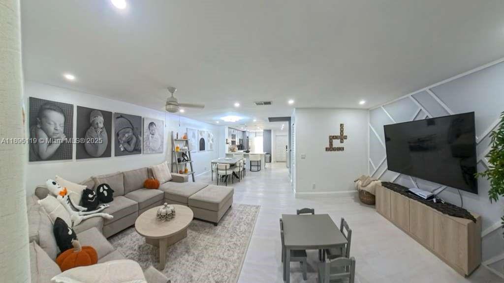 WESTVIEW CONDOMINIUM NO F - Residential