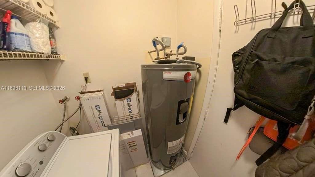 WESTVIEW CONDOMINIUM NO F - Residential