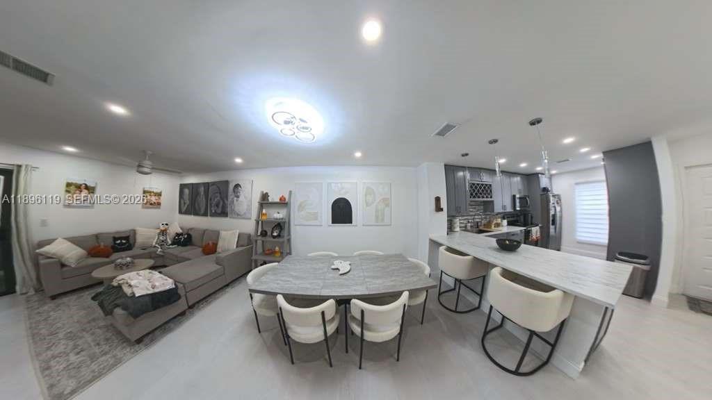 WESTVIEW CONDOMINIUM NO F - Residential