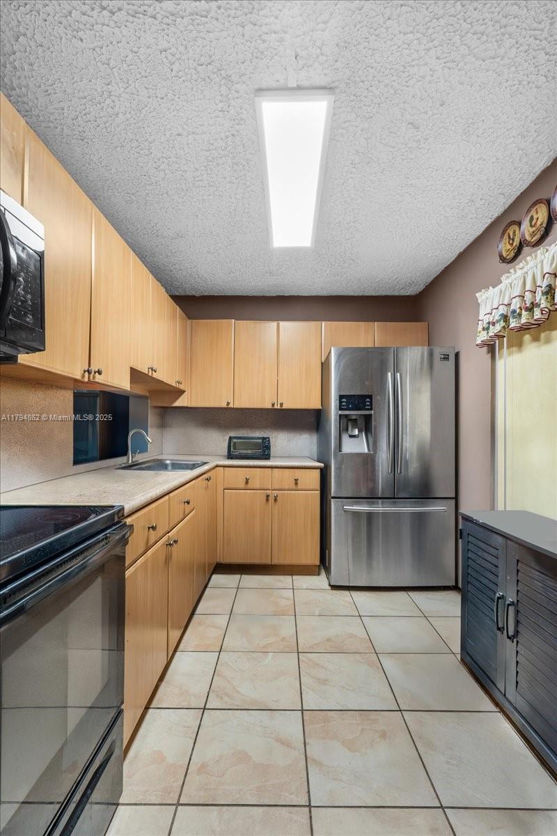 8500 SW 133rd Ave Rd 208