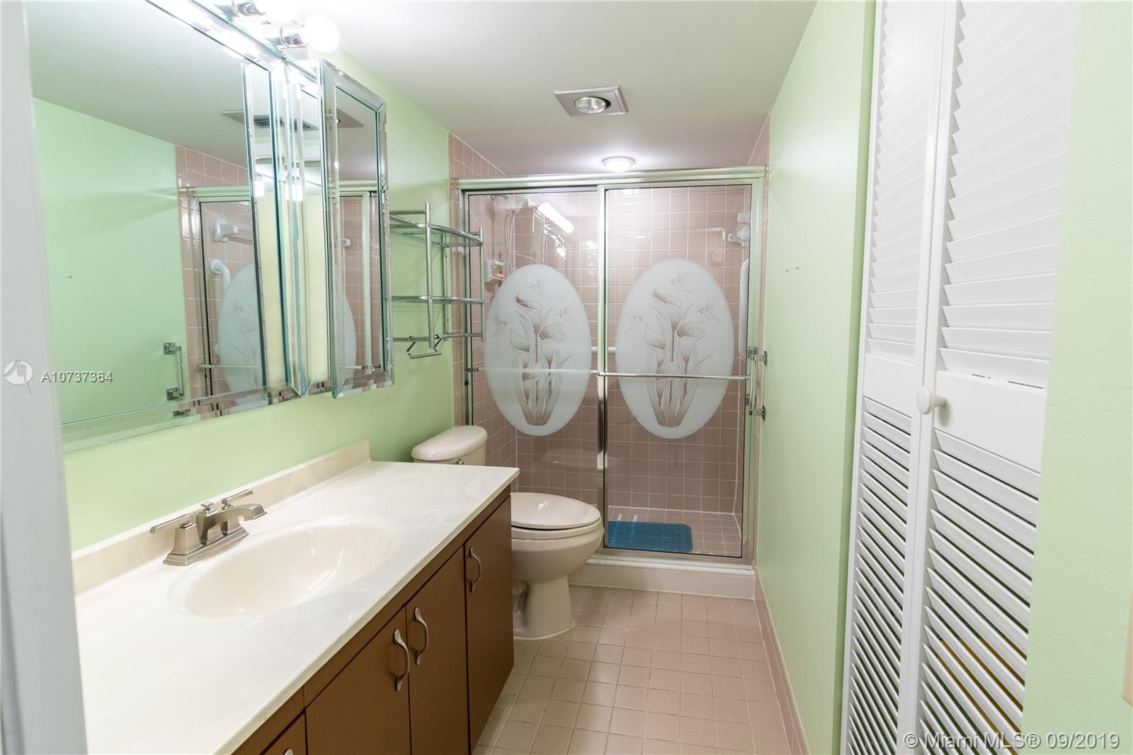 GRANADA VILLAGE C CONDO - Residential