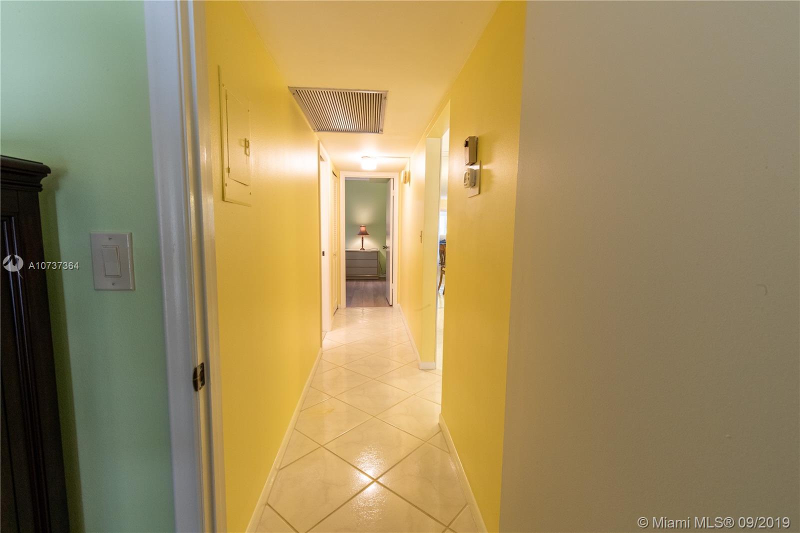 GRANADA VILLAGE C CONDO - Residential