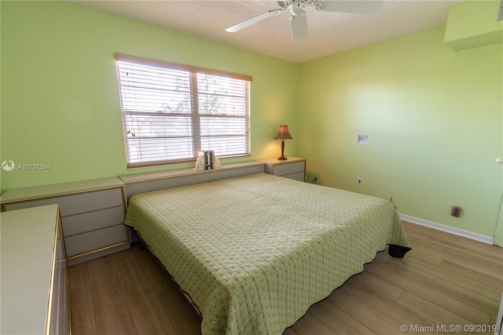 GRANADA VILLAGE C CONDO - Residential