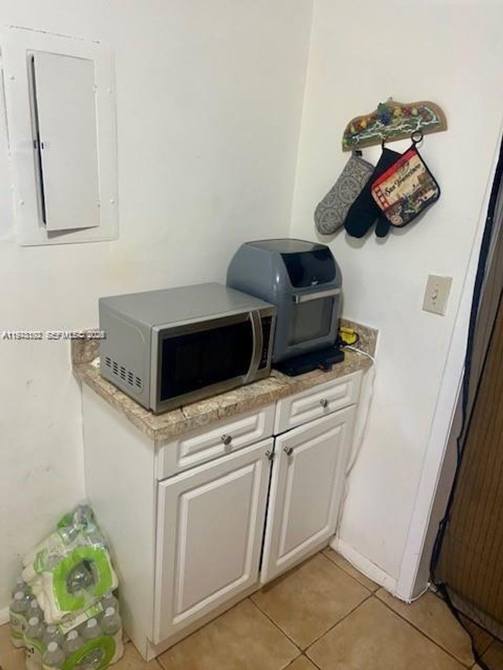 Photo of 5100 SW 64th Ave #105, Davie, FL 33314 (MLS # A11978192)