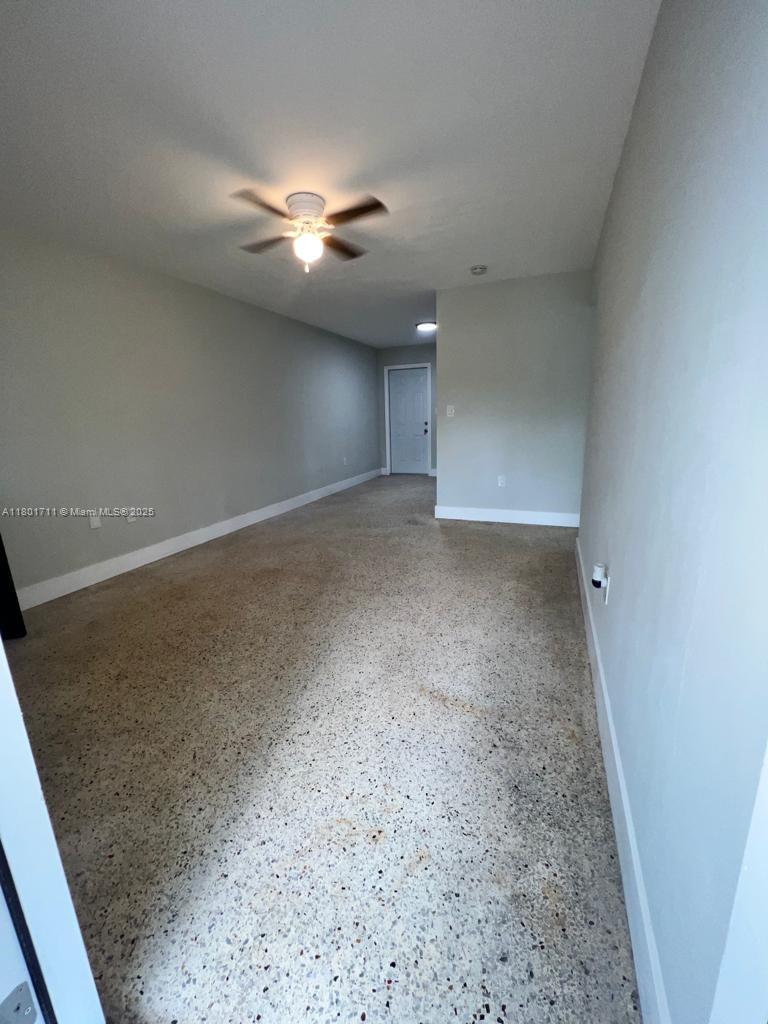 1220 NW 12th St 1