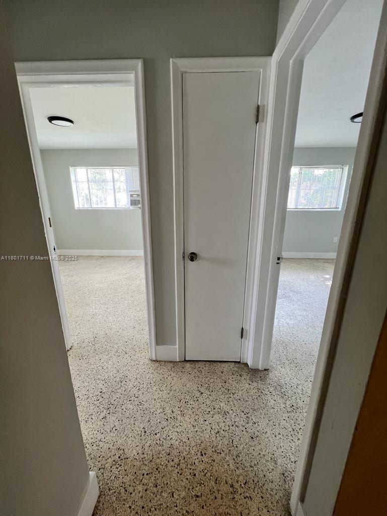 1220 NW 12th St 1