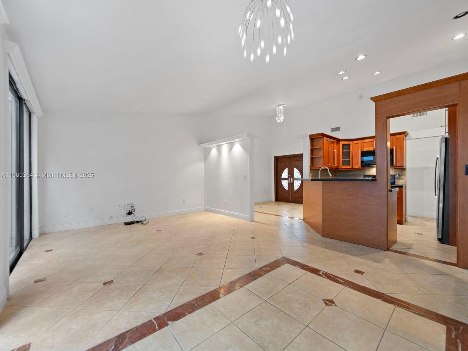 COSTA DEL SOL CONDO F - Residential Lease