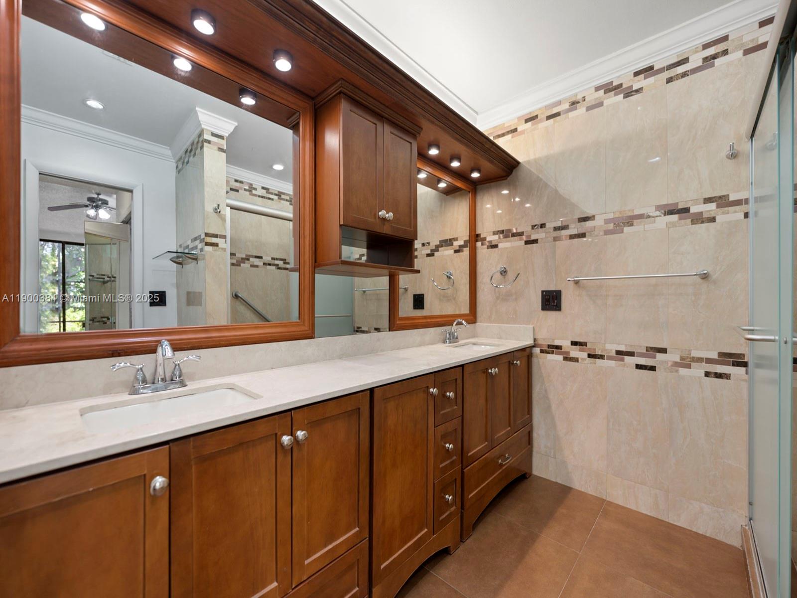 COSTA DEL SOL CONDO F - Residential Lease