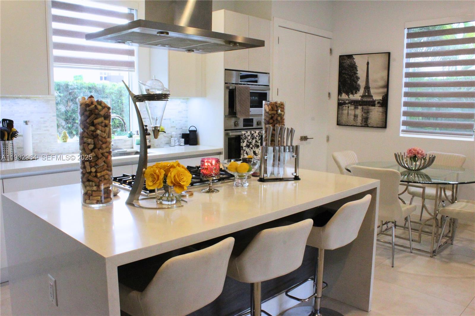 DORAL COMMONS RESIDENTIAL - Residential