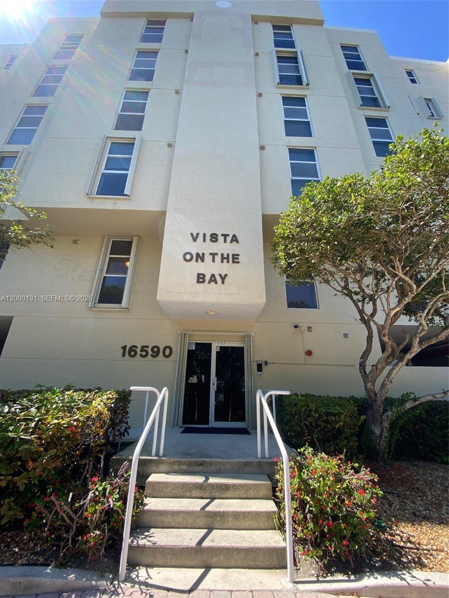 16590 NE 26th Ave 202