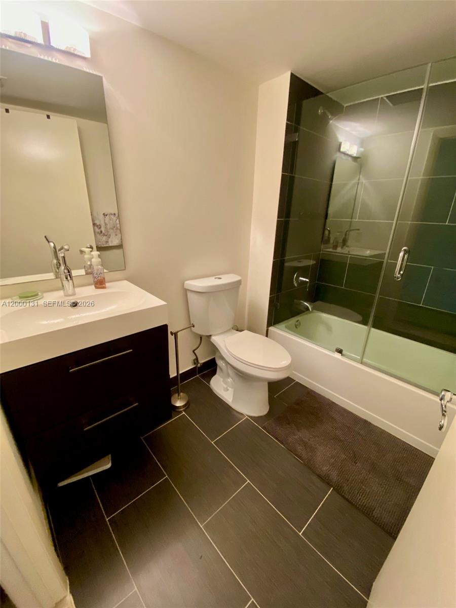 VISTA ON THE BAY CONDO - Residential Lease