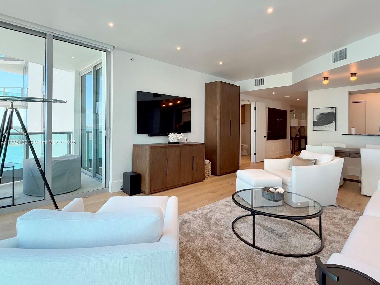 1331 Brickell Bay Dr 1102