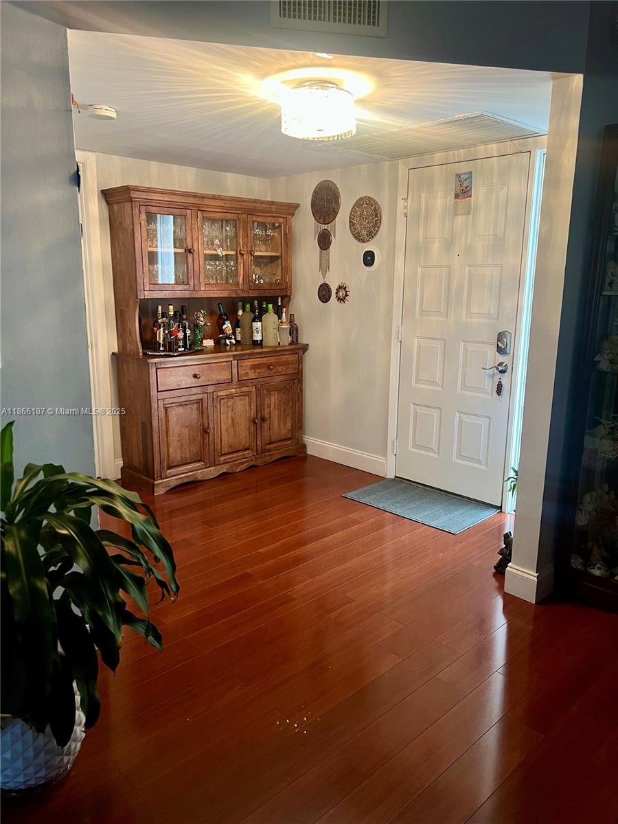 APPLEWOOD VILLAGE IV-D CO - Residential