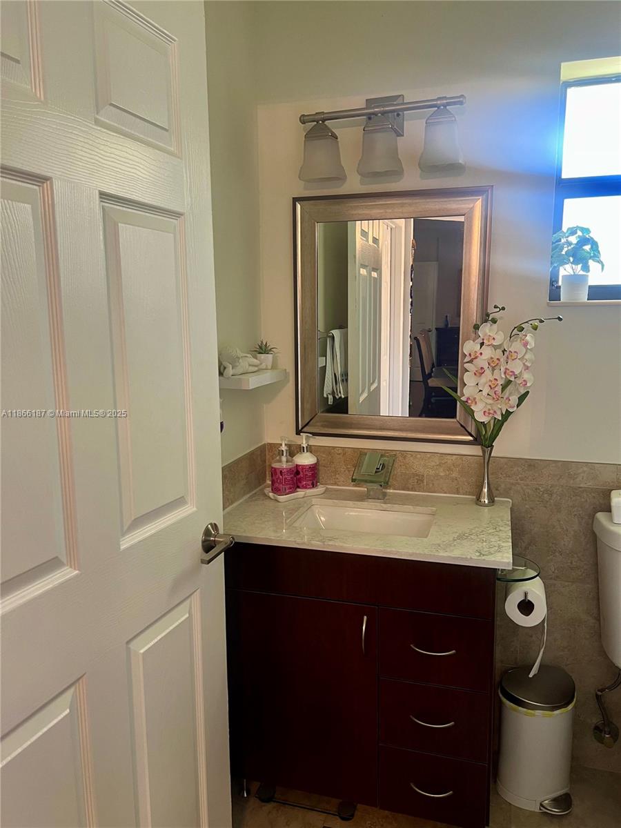 APPLEWOOD VILLAGE IV-D CO - Residential