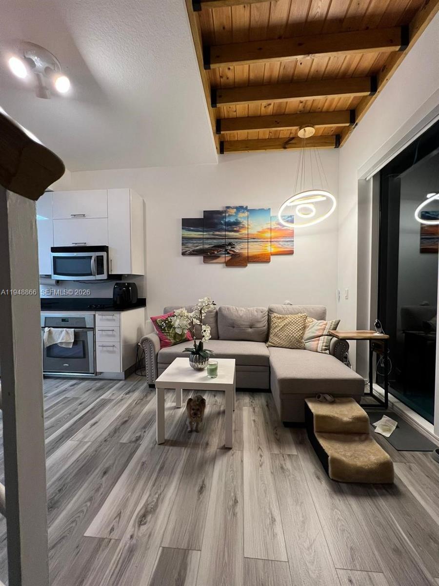 INFINITY AT BRICKELL COND - Residential