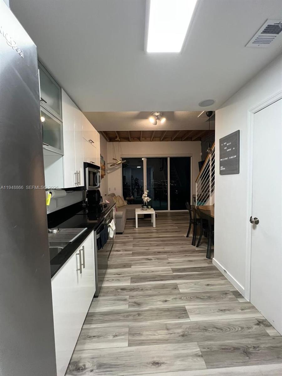 INFINITY AT BRICKELL COND - Residential