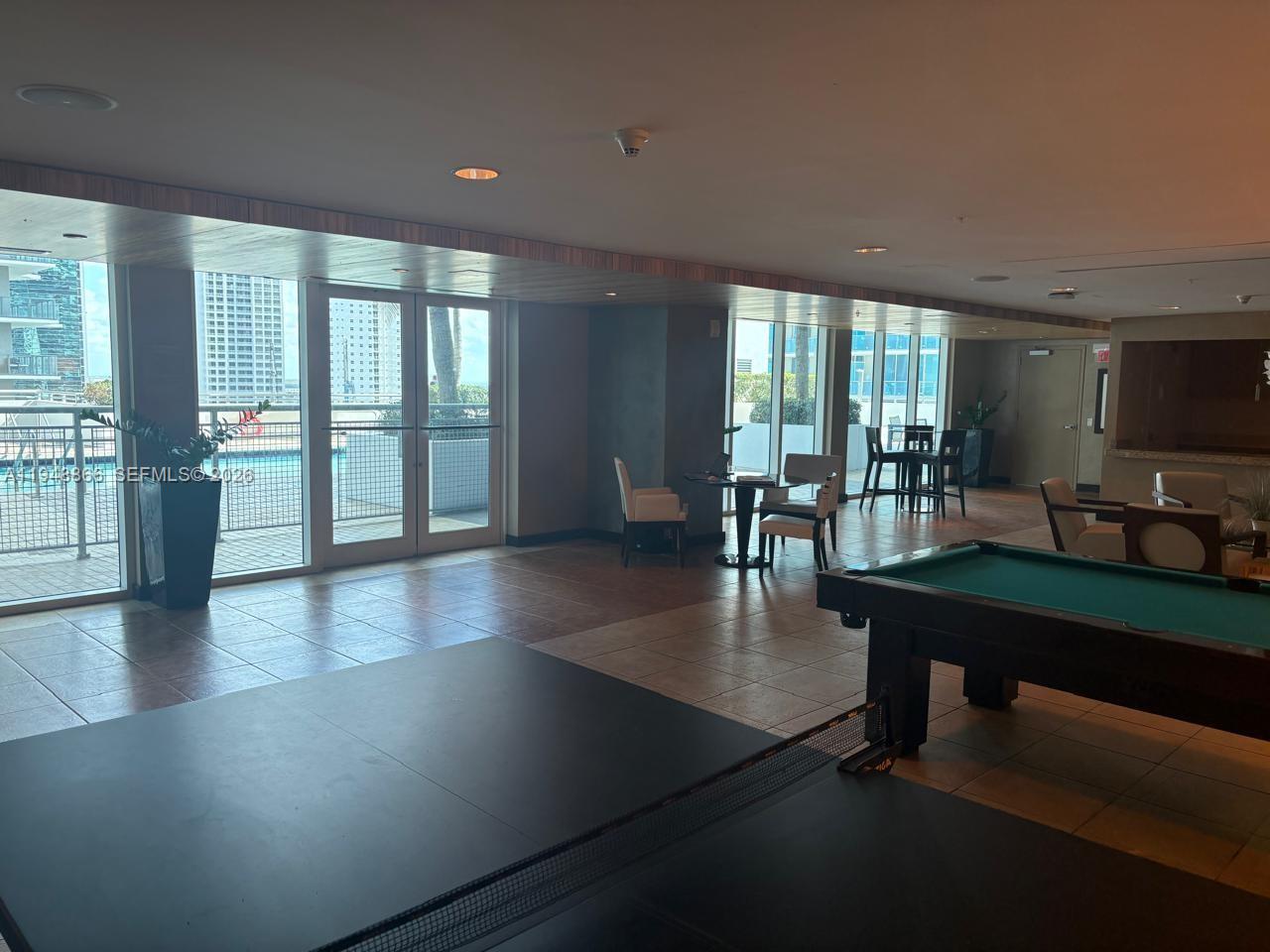 INFINITY AT BRICKELL COND - Residential