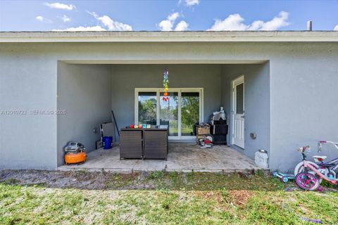 Tiny photo for 115 SW Glenwood Dr, Port St Lucie, FL 34984 (MLS # A12010723)