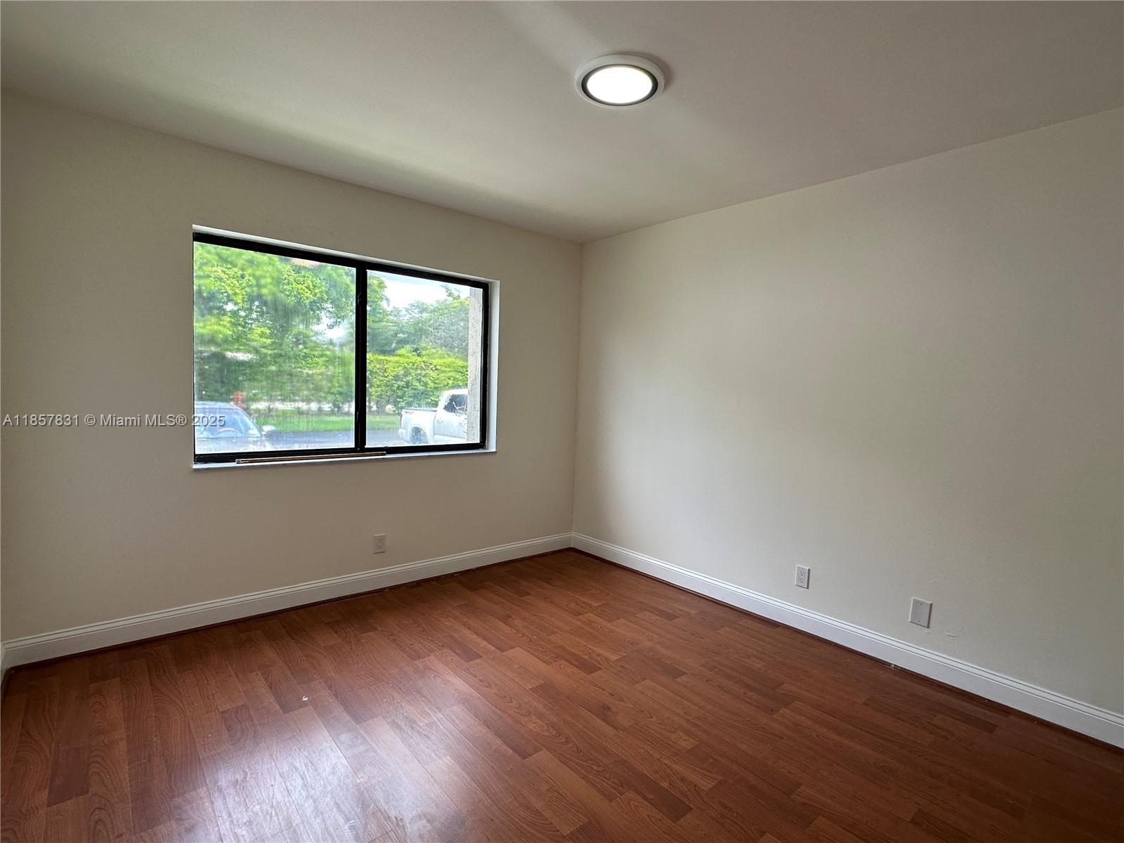 VILLAS OF BONAVENTURE AT - Residential Lease