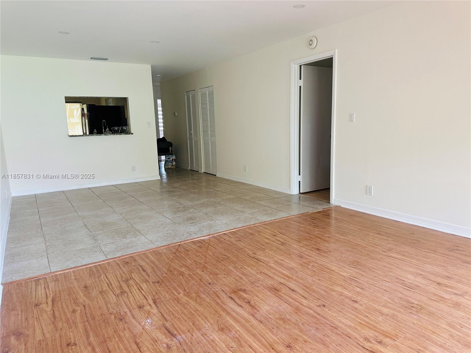 VILLAS OF BONAVENTURE AT - Residential Lease