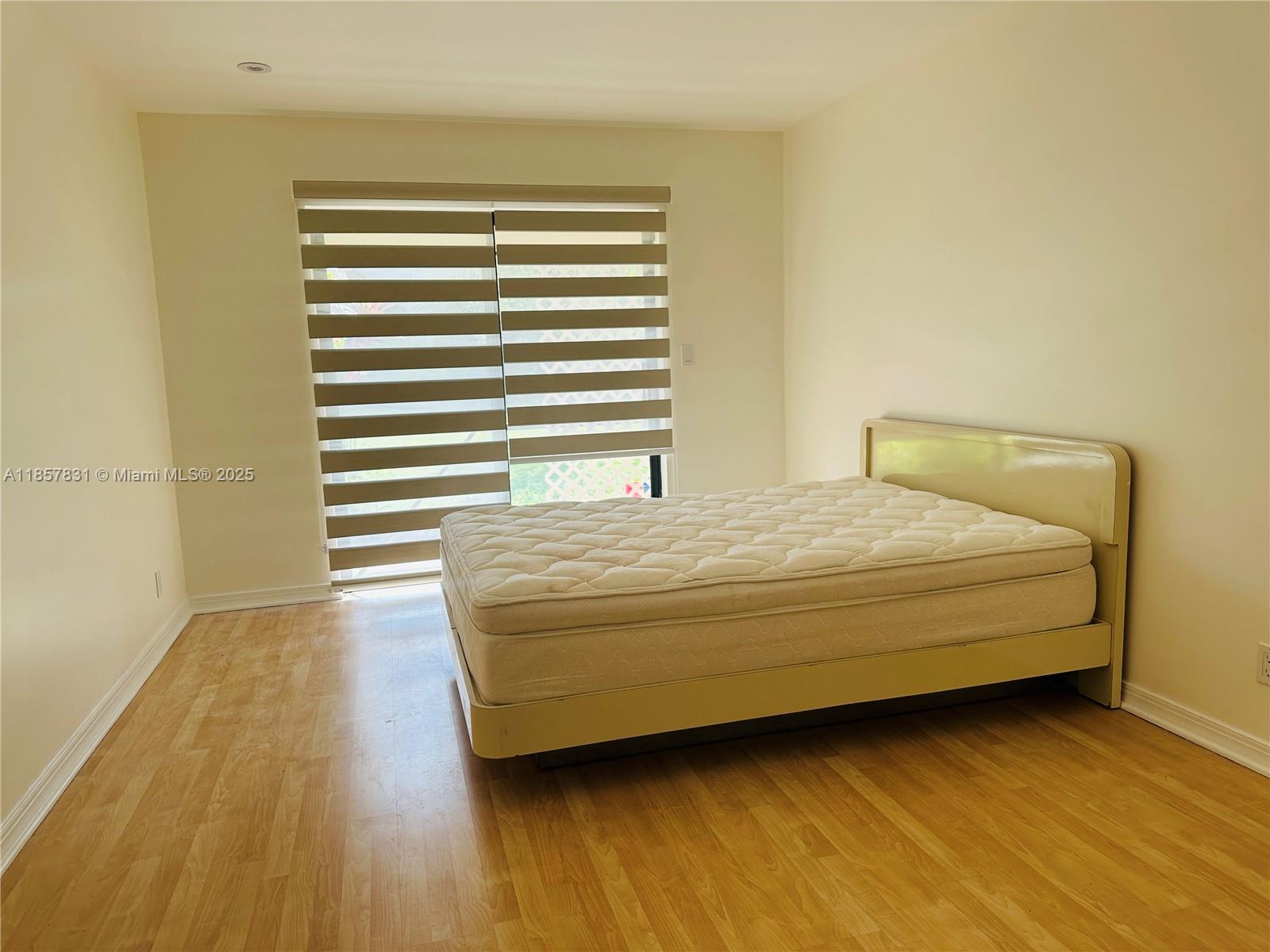 VILLAS OF BONAVENTURE AT - Residential Lease