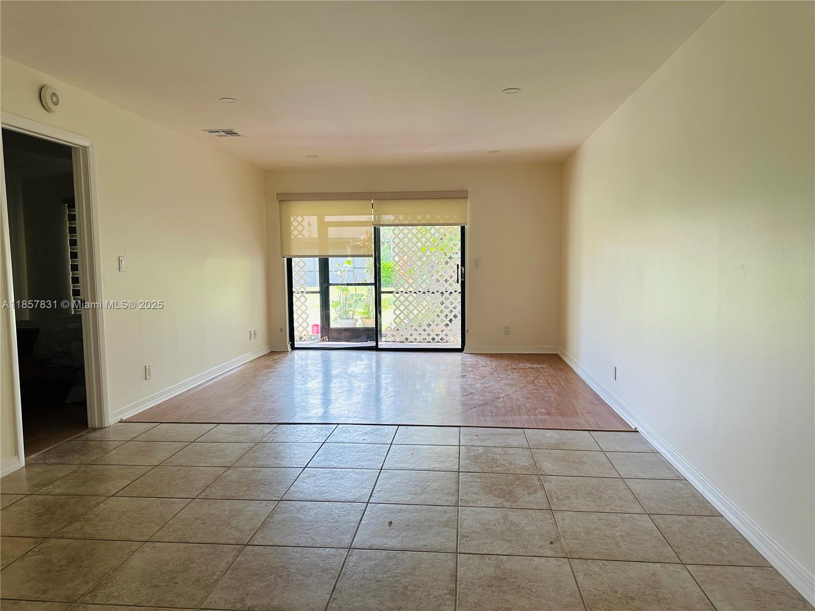 VILLAS OF BONAVENTURE AT - Residential Lease