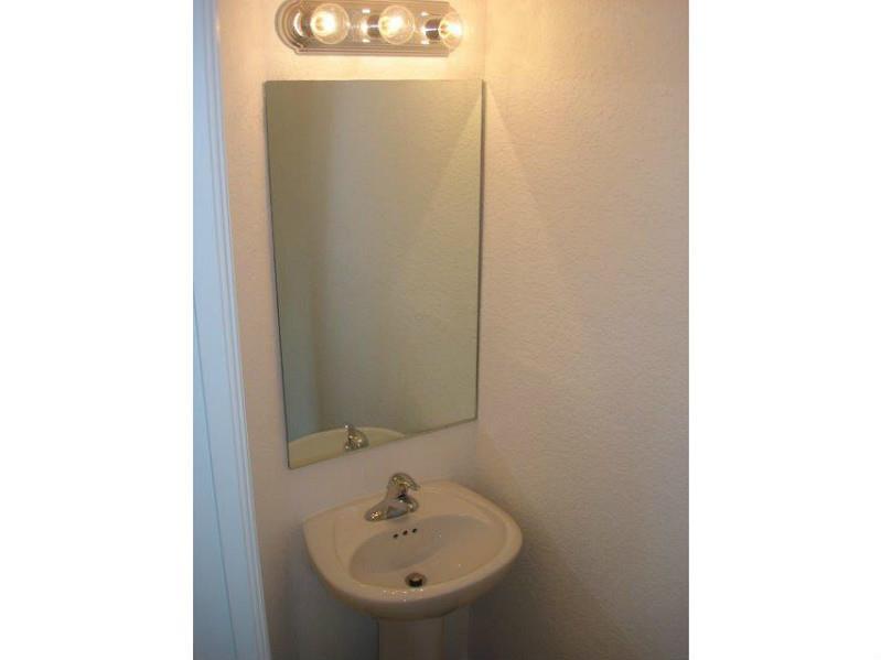 CALI GREENS - Residential Lease