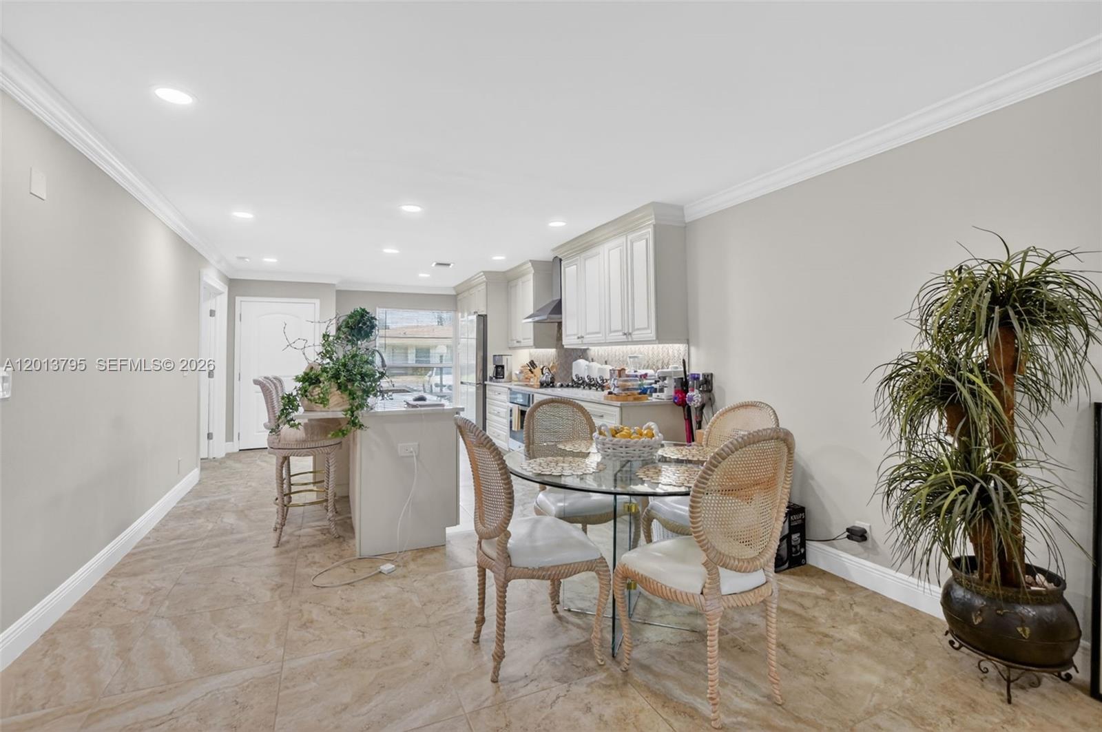 BOCA LAKES CONDO - Residential