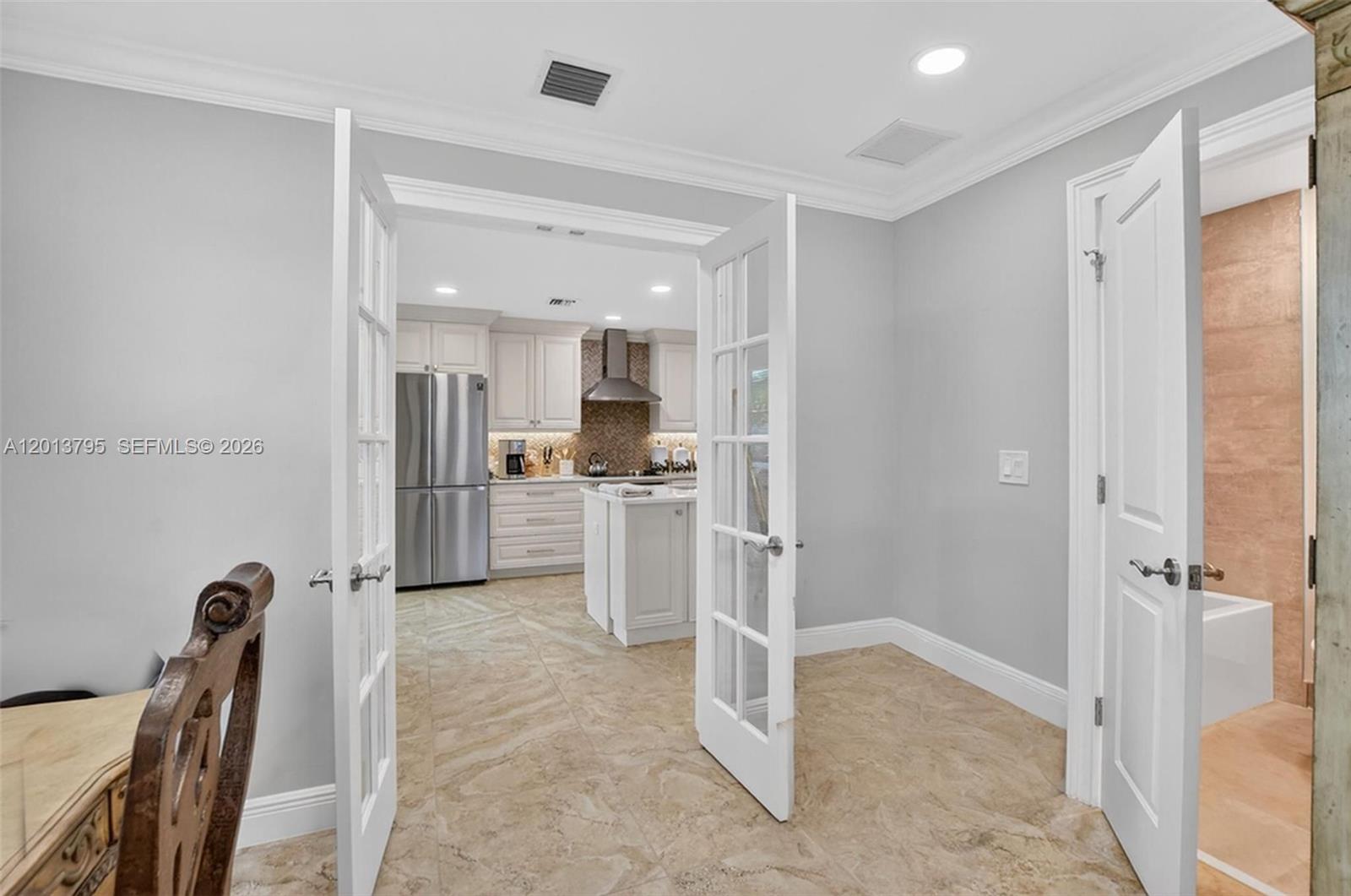 BOCA LAKES CONDO - Residential