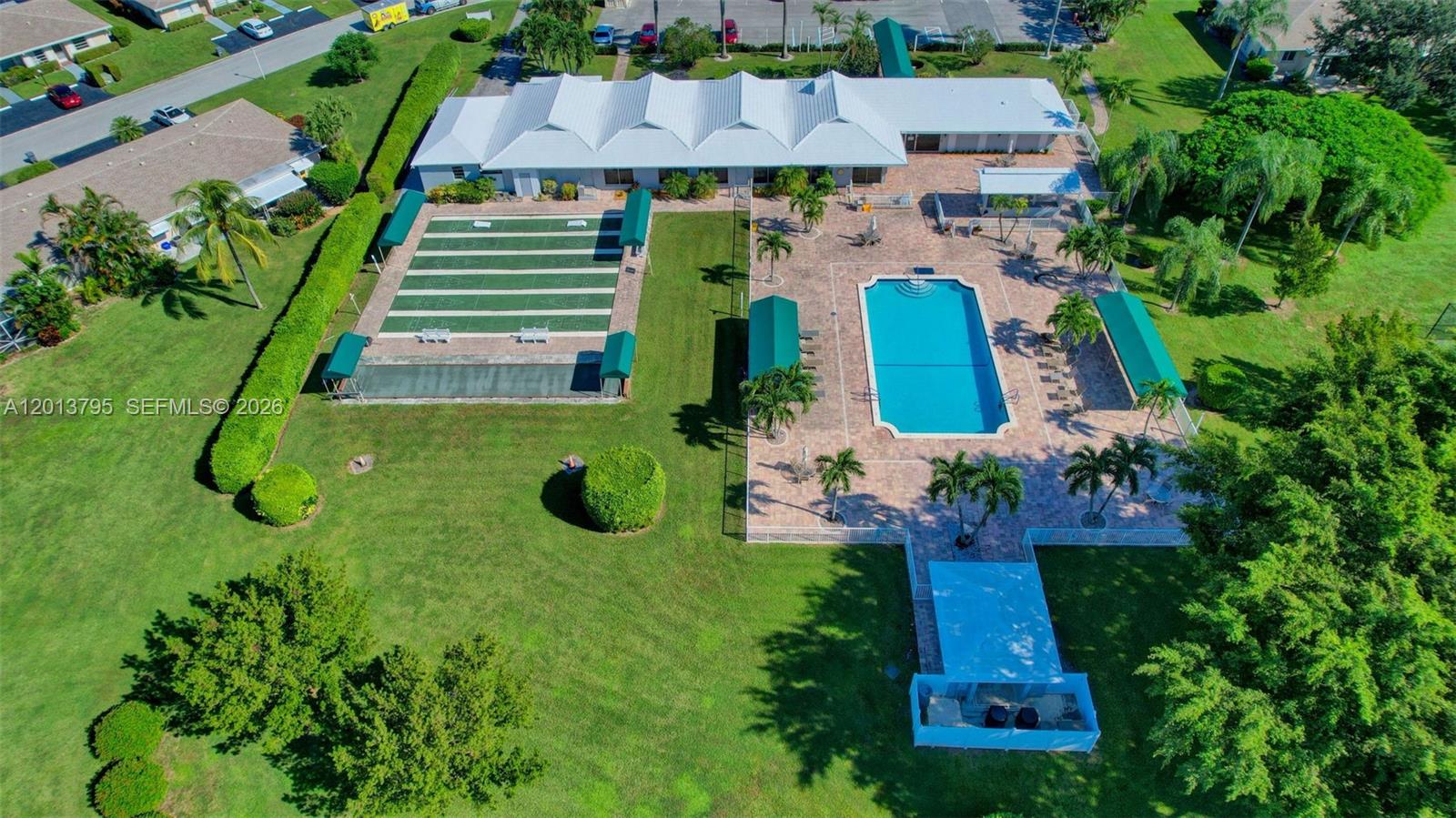 BOCA LAKES CONDO - Residential