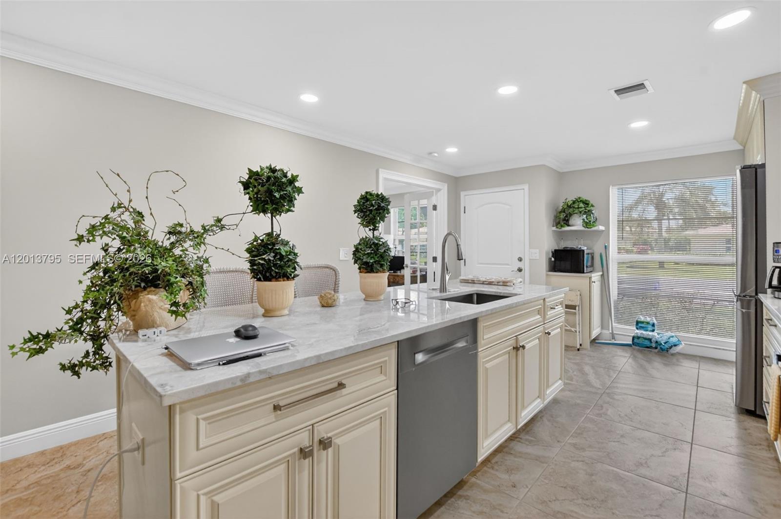 BOCA LAKES CONDO - Residential