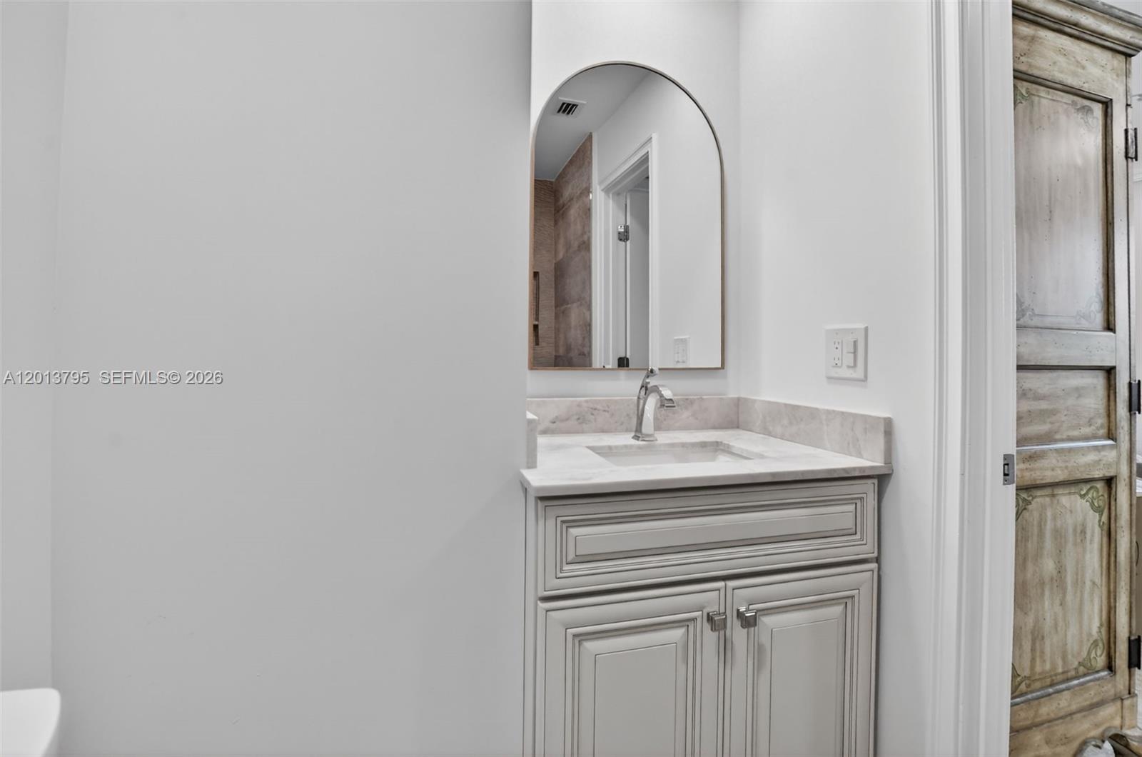 BOCA LAKES CONDO - Residential