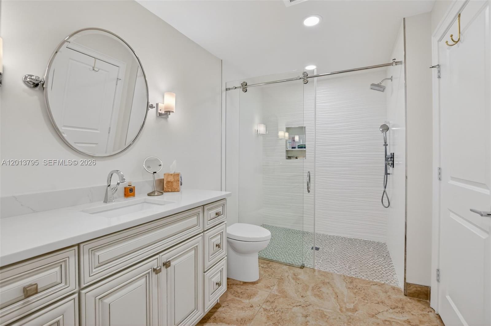 BOCA LAKES CONDO - Residential
