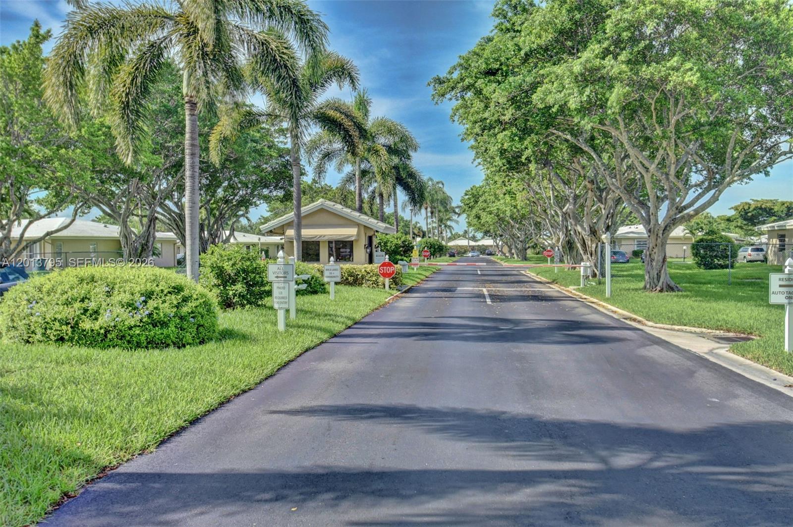 BOCA LAKES CONDO - Residential