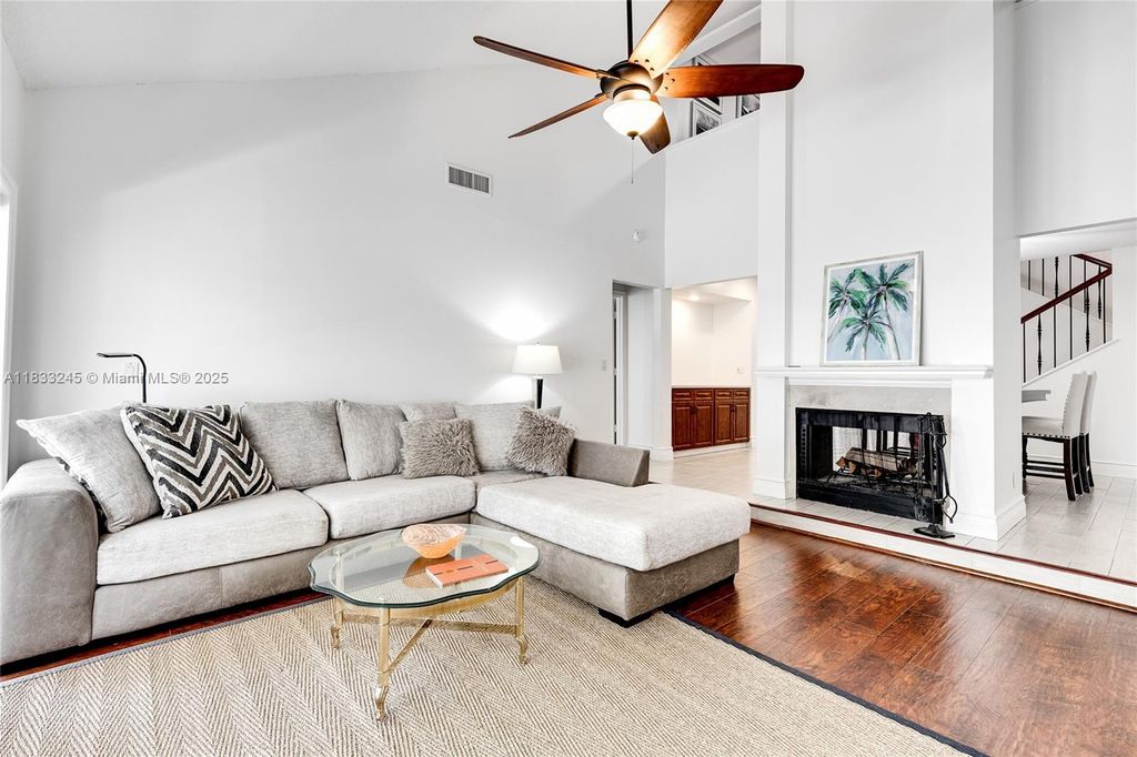 Photo of 39 Balfour Rd, Palm Beach Gardens, FL 33418 (MLS # A11833245)