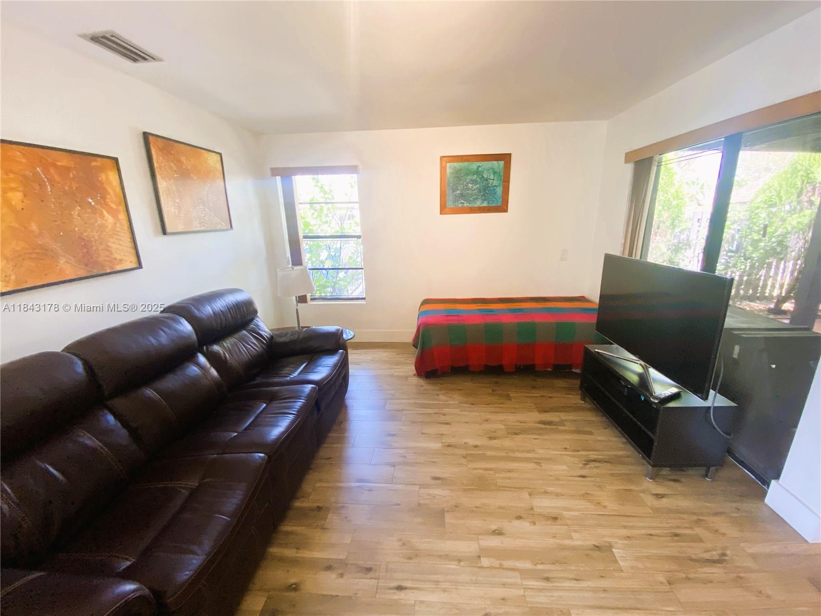 4825 SW 152nd Ct 29H, Miami, FL, 33185/$400,000 2 4825 SW 152nd Ct 29H