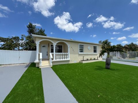 9101 NW 35th Ct Miami FL 33147