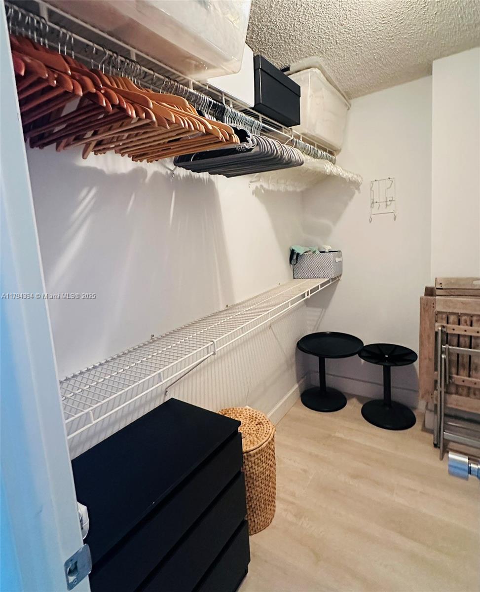 ABERDEEN ARMS CONDO - Residential