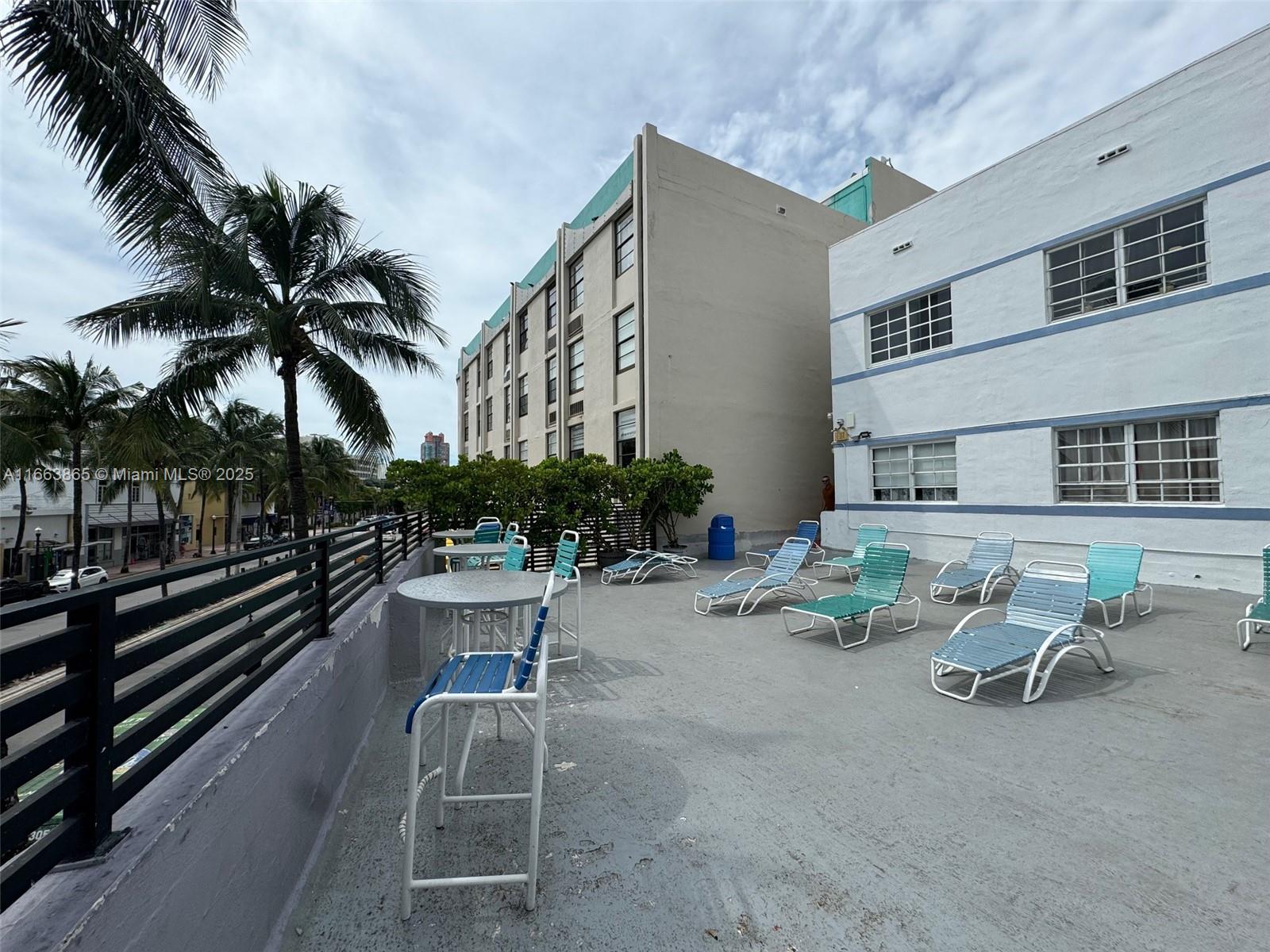 ROYAL SOUTH BEACH CONDO - Residential Income