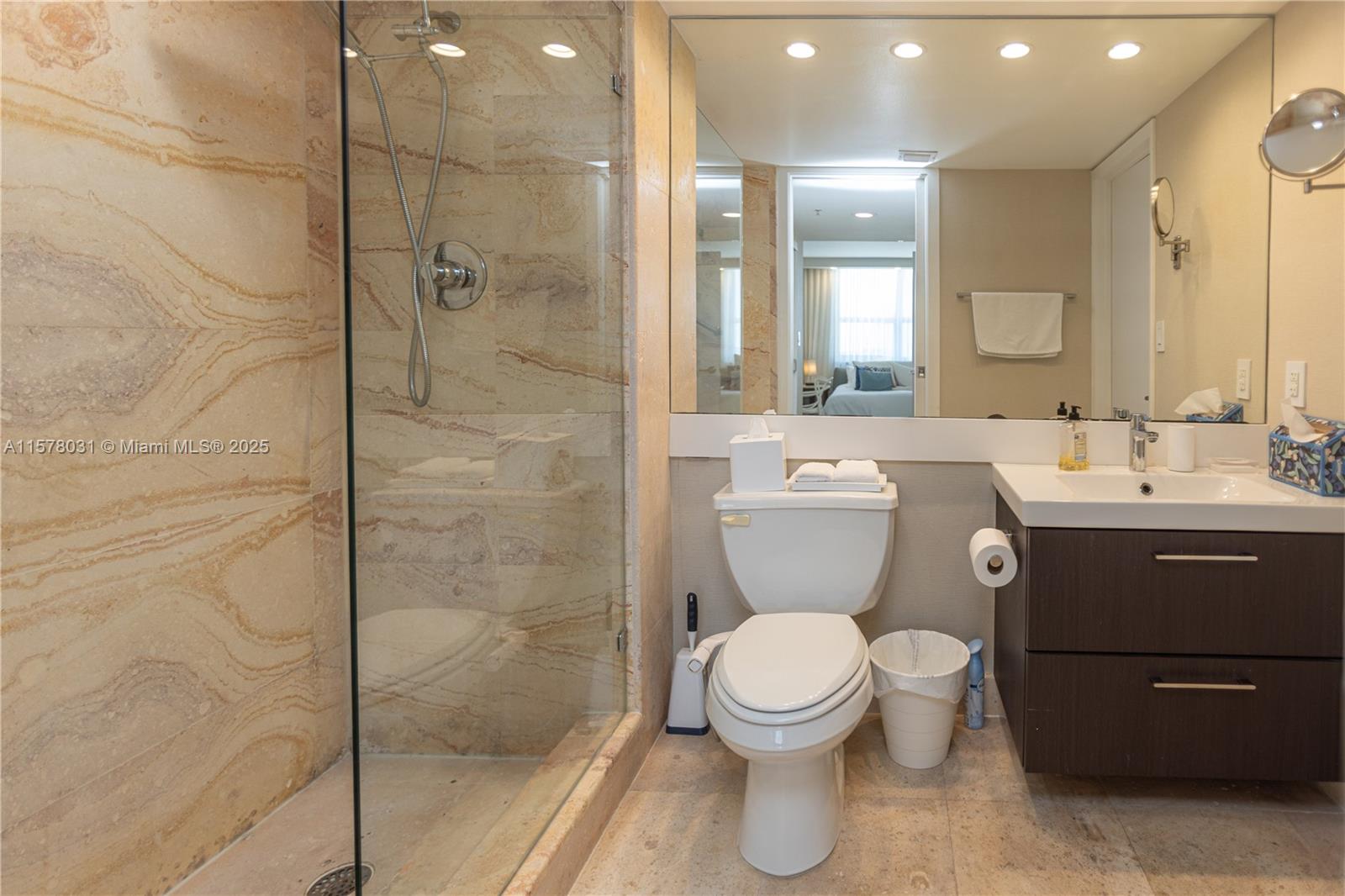 YACHT CLUB AT PORTOFINO C - Residential Lease